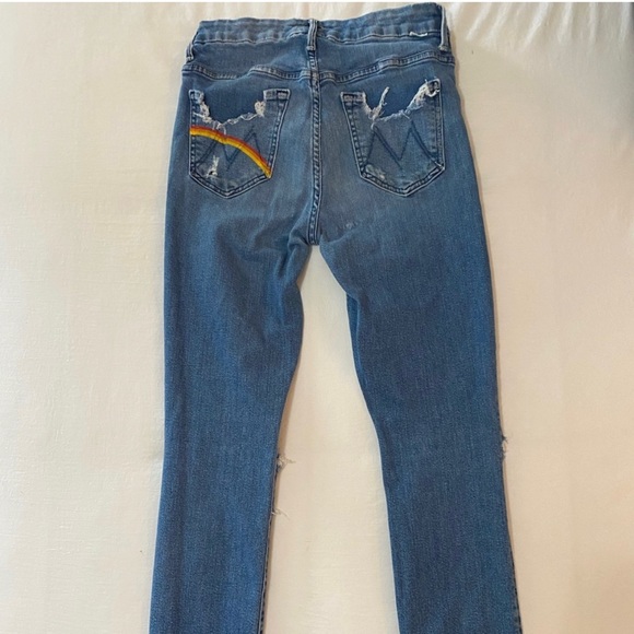 Mother Denim Learning to Hula jeans. Size 27 - Picture 2 of 7
